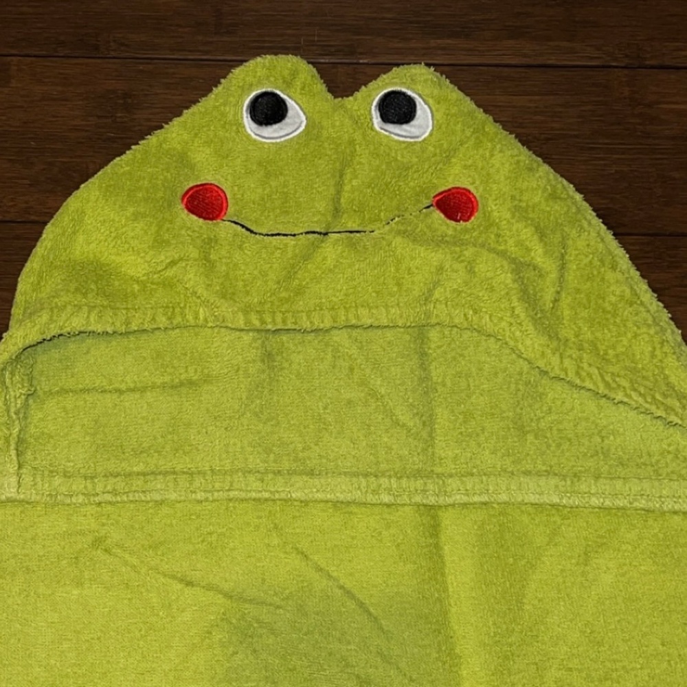 Baby Boo Green Frog hooded towel